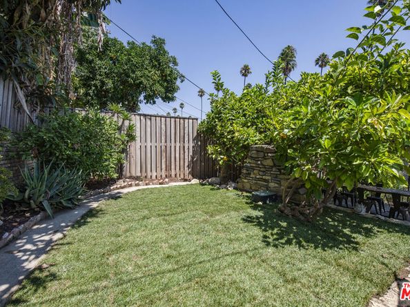 1355 N Benton Way, Los Angeles CA 90026