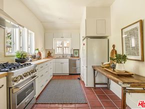 1355 N Benton Way, Los Angeles CA 90026