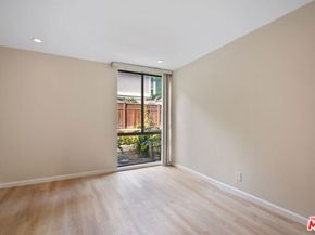 6605 Green Valley Circle 109, Culver City CA 90230