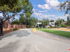 6605 Green Valley Circle 109, Culver City CA 90230