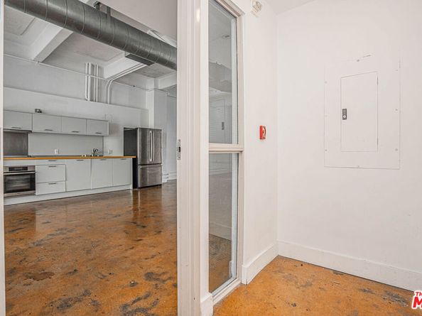812 S Spring Street 2, Los Angeles CA 90014