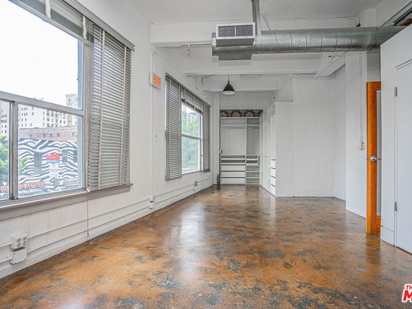 812 S Spring Street 2, Los Angeles CA 90014