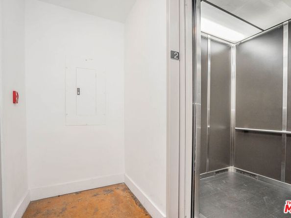 812 S Spring Street 2, Los Angeles CA 90014
