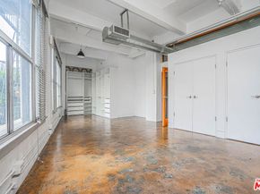 812 S Spring Street 2, Los Angeles CA 90014