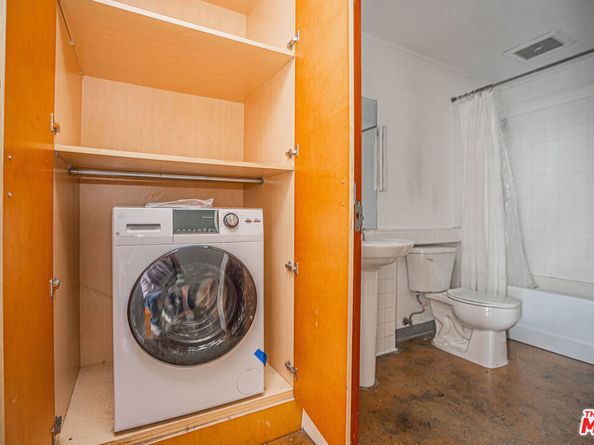 812 S Spring Street 2, Los Angeles CA 90014