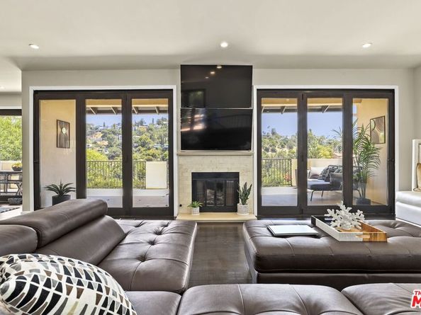 5940 Manola Way, Los Angeles CA 90068