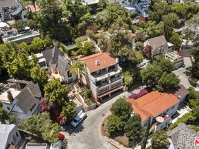 5940 Manola Way, Los Angeles CA 90068