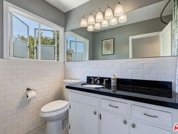 5418 1/2 Village, Los Angeles CA 90016