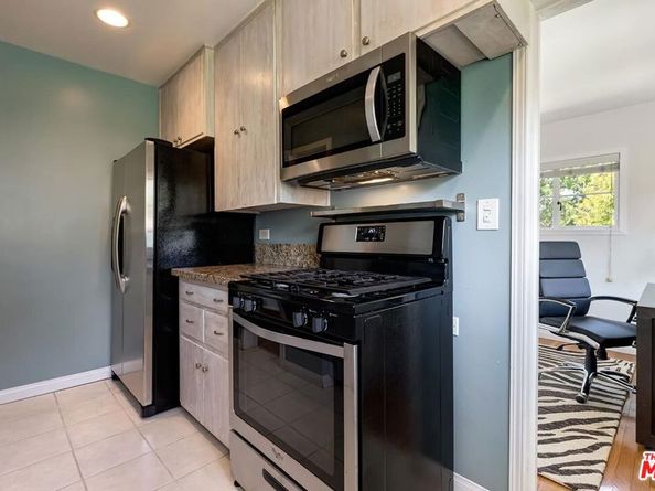 5418 1/2 Village, Los Angeles CA 90016