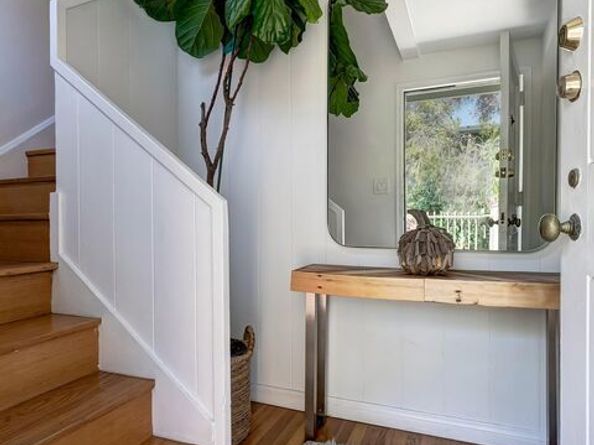 5418 1/2 Village, Los Angeles CA 90016