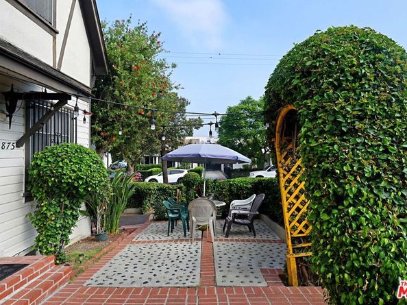 5076 Lemon Grove Avenue, Los Angeles CA 90029