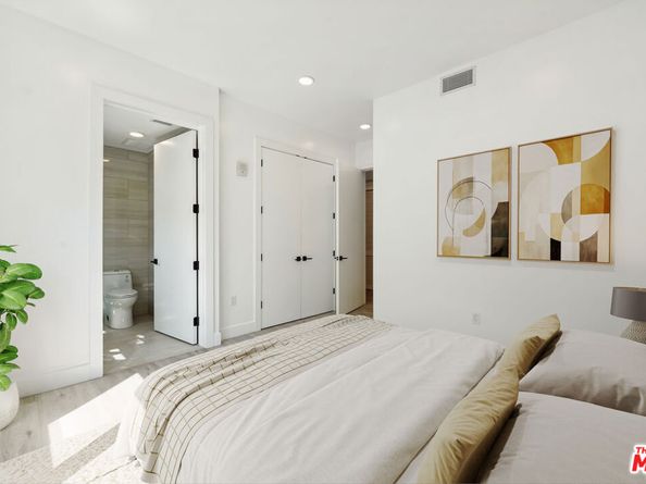 137 N Doheny Drive, West Hollywood CA 90048