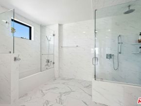 137 N Doheny Drive, West Hollywood CA 90048