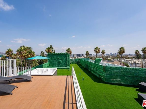 137 N Doheny Drive, West Hollywood CA 90048