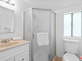1333 Grant Street, Santa Monica CA 90405