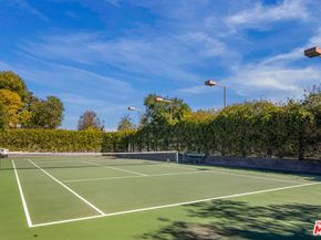 1101 Bel Air Place, Los Angeles CA 90077