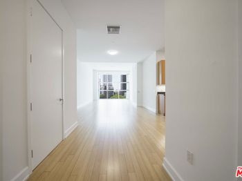 3223 W 6th Street