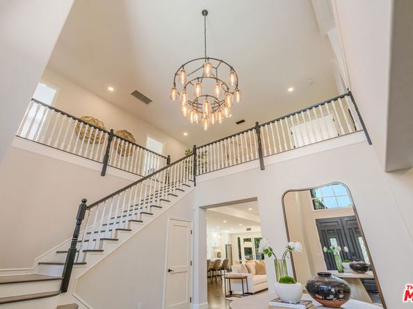 11797 CHAPARAL Street, Los Angeles CA 90049