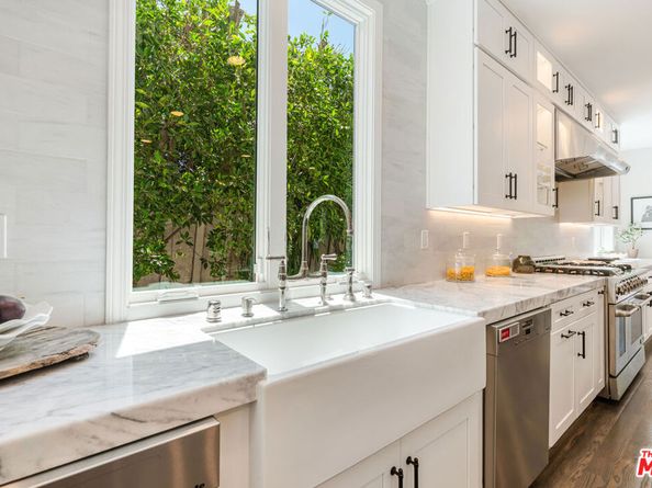 11797 CHAPARAL Street, Los Angeles CA 90049