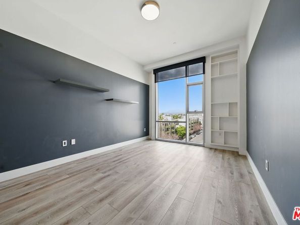 3223 W 6th Street 406, Los Angeles CA 90020