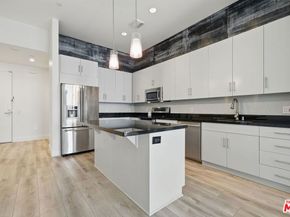3223 W 6th Street 406, Los Angeles CA 90020