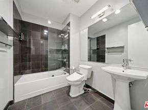 3223 W 6th Street 406, Los Angeles CA 90020