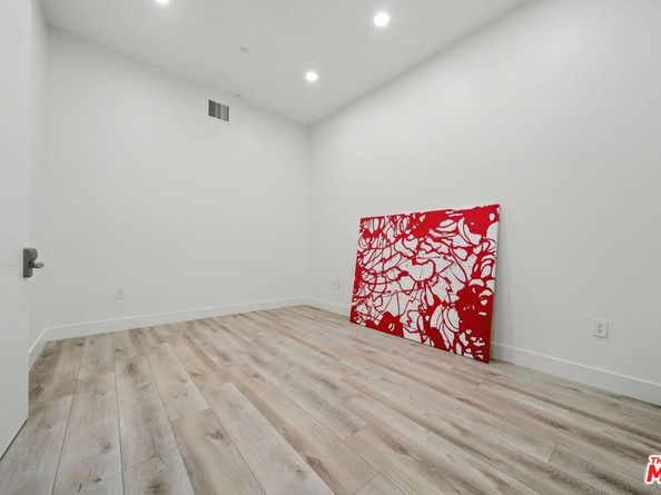 3223 W 6th Street 406, Los Angeles CA 90020