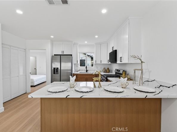 11113 1/2 S Budlong Avenue, Los Angeles CA 90044