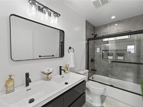 11113 1/2 S Budlong Avenue, Los Angeles CA 90044