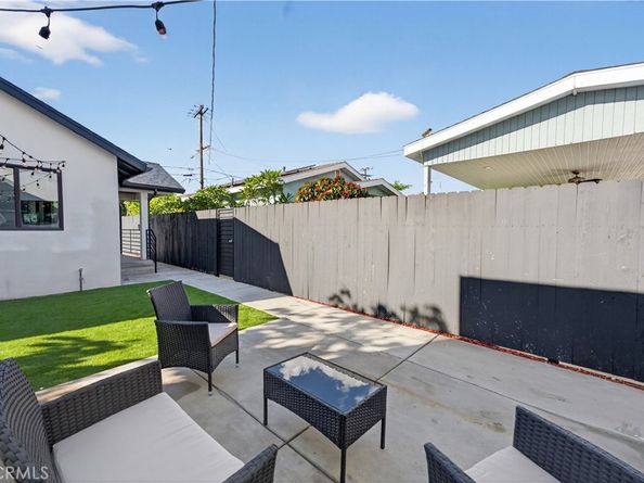 11113 1/2 S Budlong Avenue, Los Angeles CA 90044