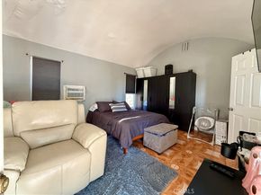 739 W 5th, Azusa CA 91702