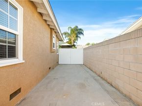 9253 Rose Street, Bellflower CA 90706