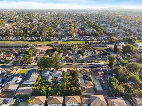 9253 Rose Street, Bellflower CA 90706