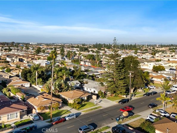 9253 Rose Street, Bellflower CA 90706