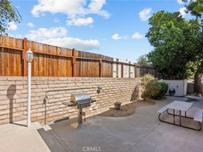 9950 Jordan Avenue 10, Chatsworth CA 91311