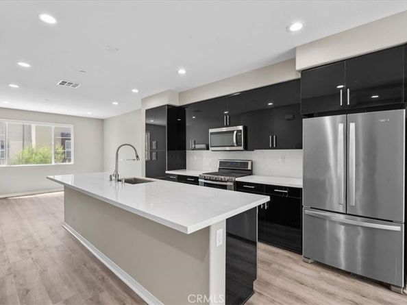 942 E Drapery Lane, Anaheim CA 92802