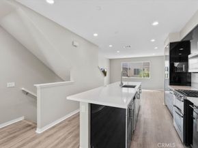 942 E Drapery Lane, Anaheim CA 92802