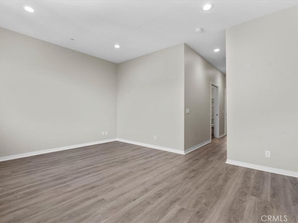 942 E Drapery Lane, Anaheim CA 92802
