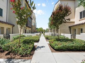 942 E Drapery Lane, Anaheim CA 92802
