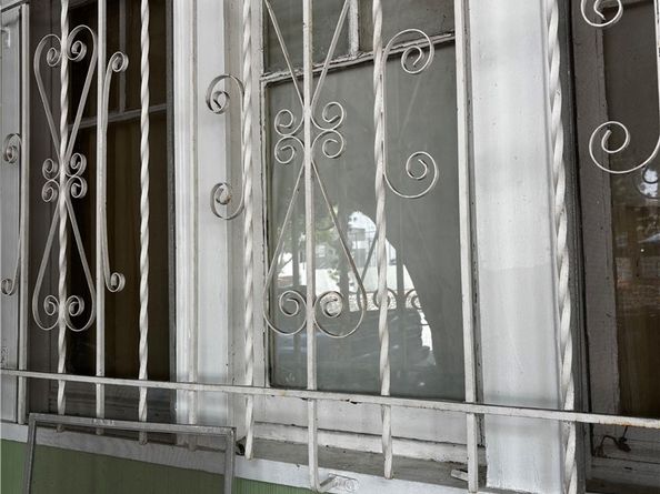 552 Cypress Avenue, Los Angeles CA 90065