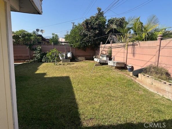 2440 Merrywood Street, Pomona CA 91767