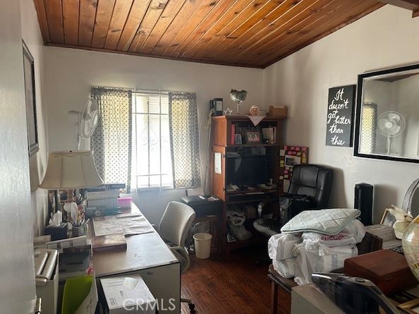 2440 Merrywood Street, Pomona CA 91767