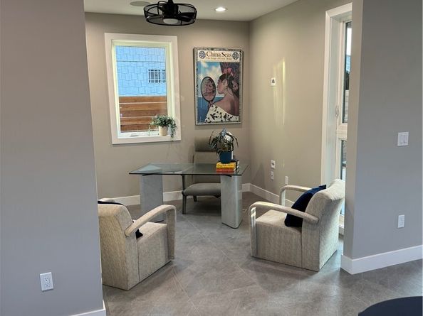 355 Newland, Los Angeles CA 90042