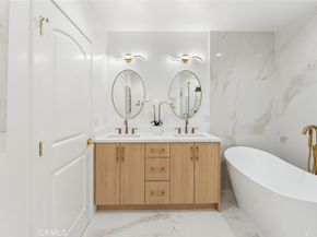 3945 S Norton Avenue, Los Angeles CA 90008