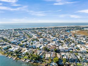 331 Walnut Street, Newport Beach CA 92663