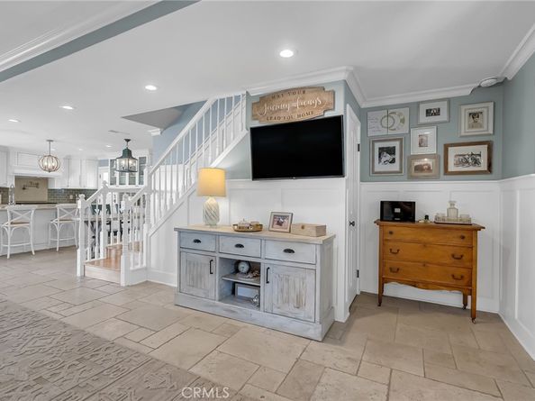 331 Walnut Street, Newport Beach CA 92663