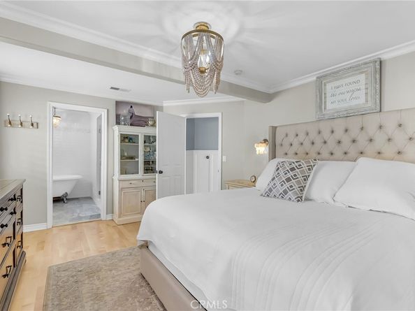 331 Walnut Street, Newport Beach CA 92663