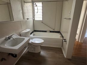 1209 E 1st Street, Long Beach CA 90802