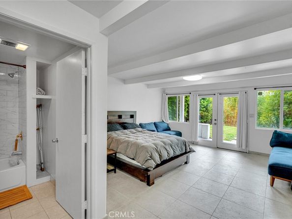 2025 Navy Street, Santa Monica CA 90405