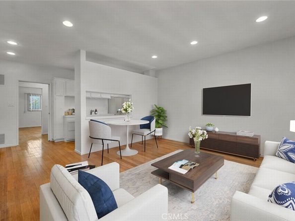 1255 N Harper 23, West Hollywood CA 90046